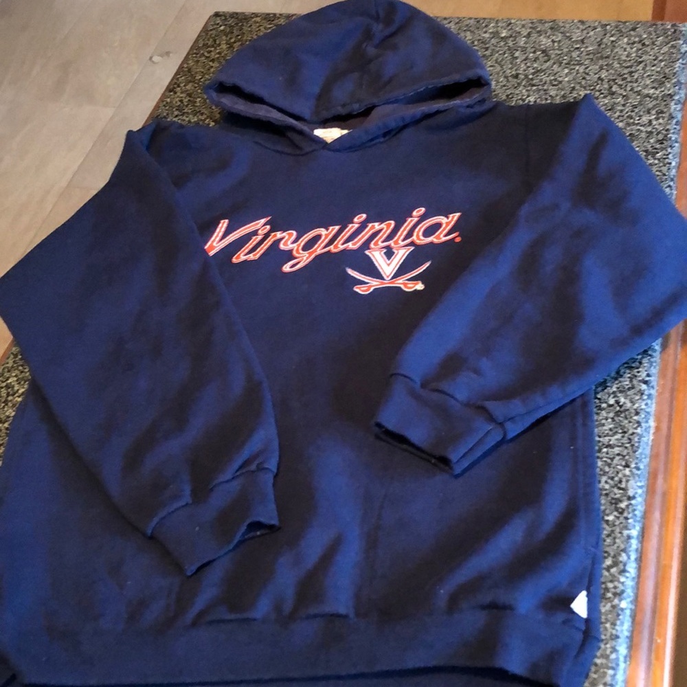 UVA Hoodie 10/12